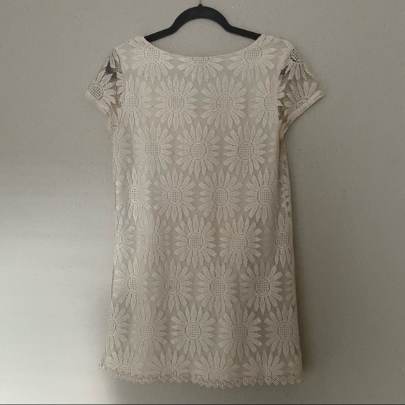 Forever 21 White Shortsleeve Dress - Picture 3 of 3
